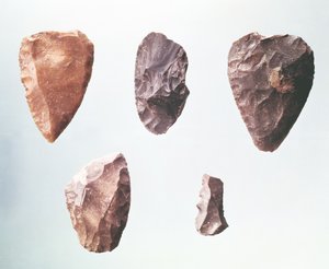 Forhistoriske stenredskaber, fra Grotte de Placard, 80000-35000 f.Kr. (flint)